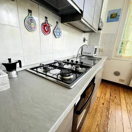 Apartment A 5 Minuti Dal Centro A Piedi - Sanremo